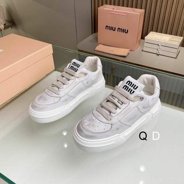 Picture of Miumiu Shoes _SKUMiuMiucoloursz35-40GDT030117819